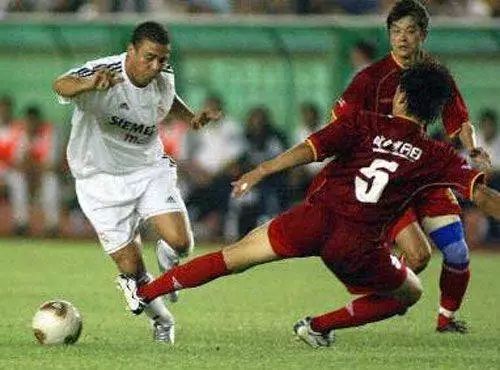 回望17年前，“非典”阴霾下的中国足球往事