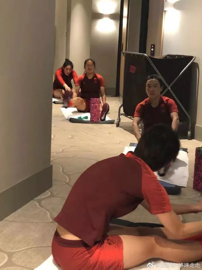 解除隔离踏上草坪 “澳洲历险”的中国女足明天将向奥运发起冲击