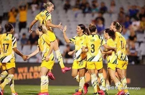 小组赛三场比赛补时阶段被追平，中国女足1-1战平澳大利亚